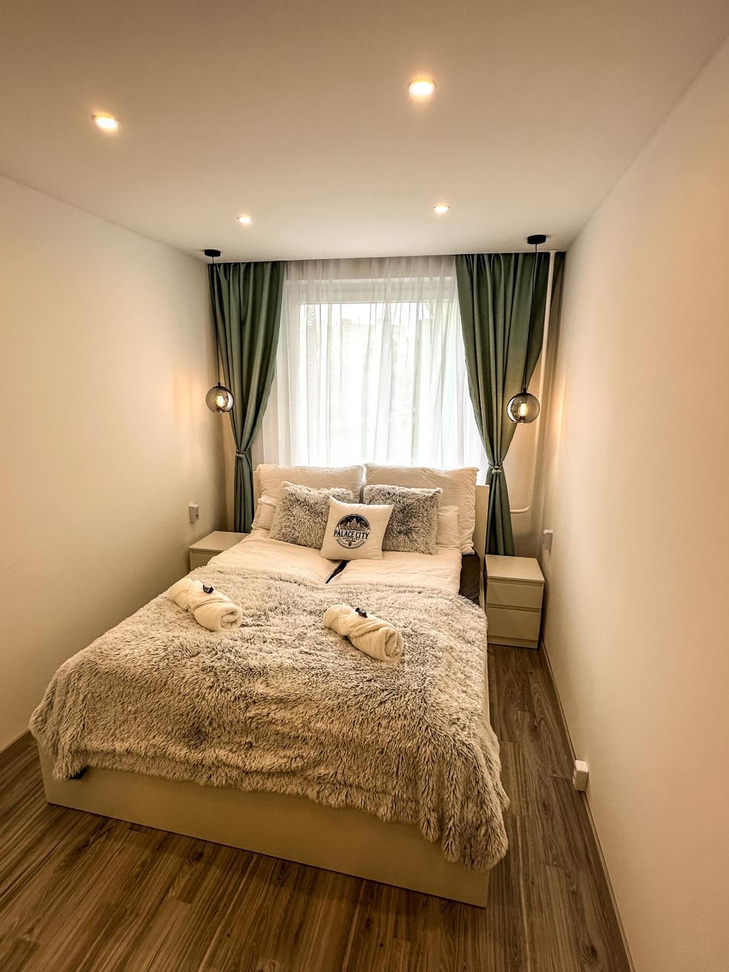 Apartment Palace Apartman,t8, Ac, Klima Szekesfehervar